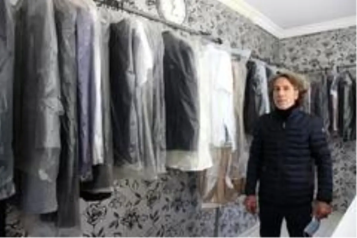 Depremzedelerin eşyaları kuru temizlemecide kaldı