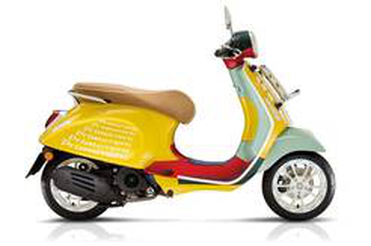 Vespa kasklar sanat eserine dönüşüyor