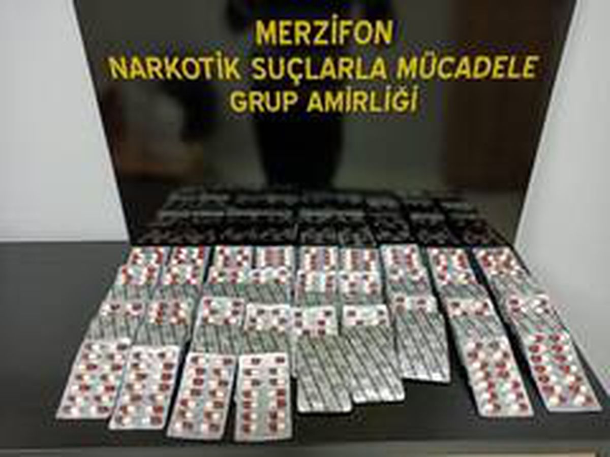 Zehir tacirleri yakalandı