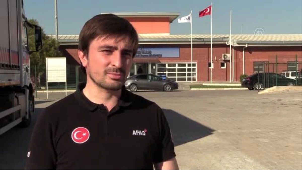 AFAD Başkanı Mehmet Güllüoğlu: "(İzmir\'de) 6 bin civarında vatandaşımız çadırlarda kalıyor" - İZMİR