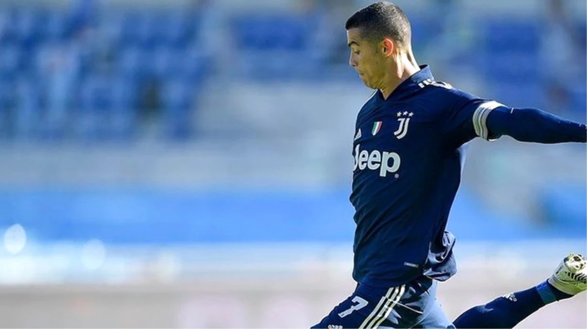 Juventus, Cristiano Ronaldo\'yu sezon sonunda elinden çıkarmak istiyor