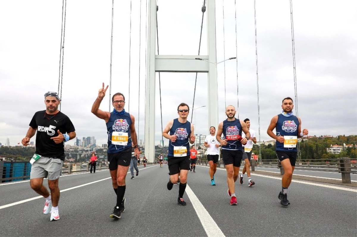 Red Bull Challengers İstanbul Maratonu\'nda koştu