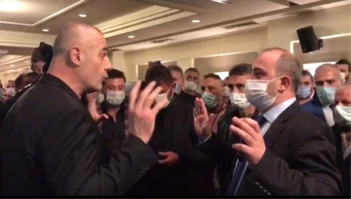 Son dakika haber! AK Parti Trabzon İl Başkan aday adaylığını açıklamak isterken polisin \'pandemi\' uyarısı ile karşılaştı