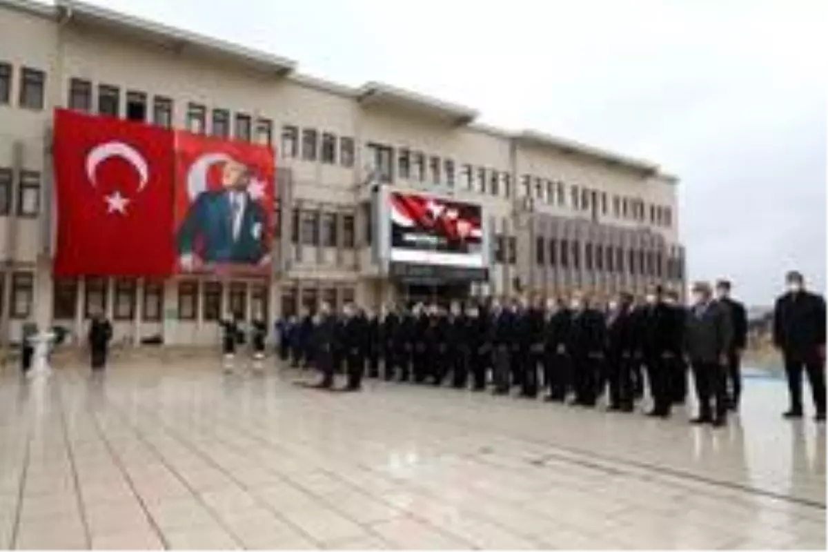 Atatürk Dilovası\'nda törenlerle anıldı