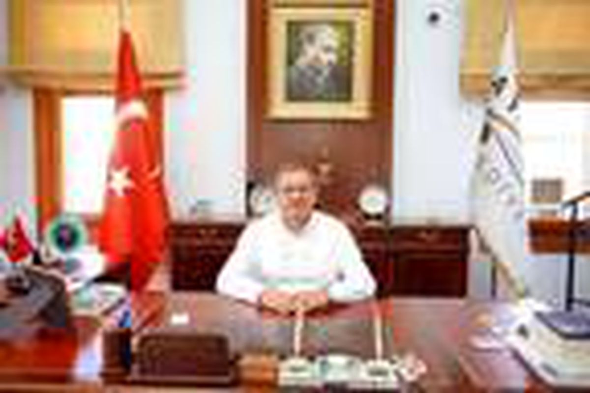 Ayvalık Belediye Başkanı Mesut Ergin\'in Covid-19 testi pozitif çıktı