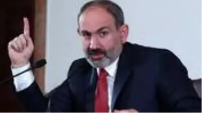 Azerbaycan'a boyun eğen Paşinyan'dan kendisini protesto eden halkına tehdit: En ağır şekilde cezalandırılacaklar Azerbaycan'a boyun eğen Paşinyan'dan kendisini protesto eden halkına tehdit: En ağır şekilde cezalandırılacaklar