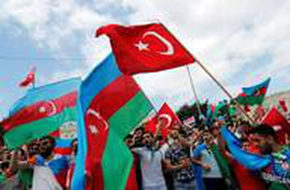 Azerbaycan\'da zafer kutlamaları devam ediyor