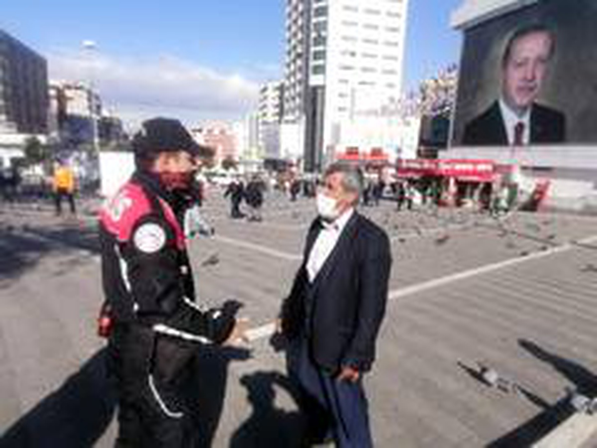 Son dakika haberi! Bursa Valiliği sokakta sigara içmeyi yasakladı, vatandaş kamera şakası zannetti