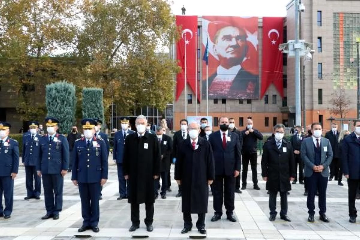 Büyük Önder Atatürk\'ü anıyoruz