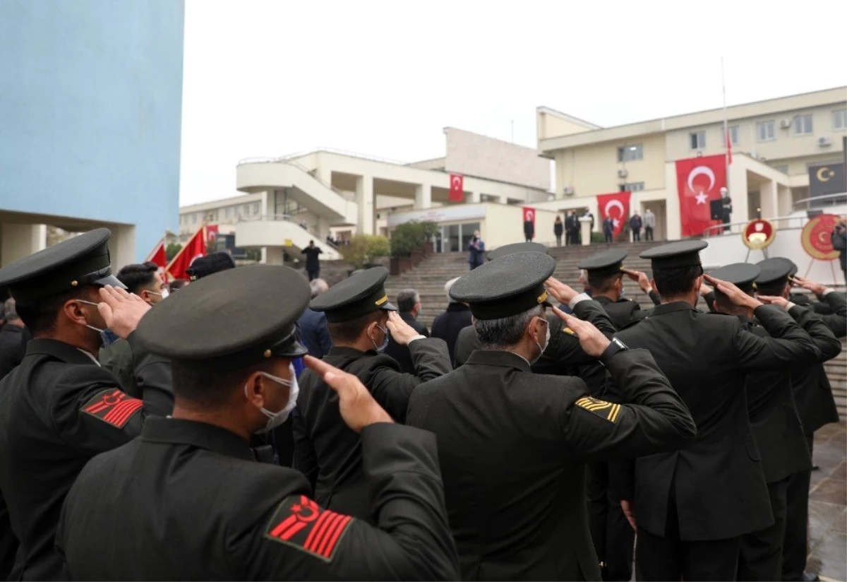 Mustafa Kemal Atatürk 82\'nci yıl dönümünde Sakarya\'da anıldı