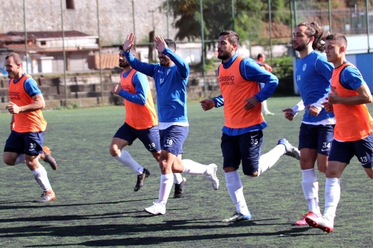 Pazarspor\'da 12 futbolcu ve 1 antrenörün Covid-19 testi pozitif çıktı