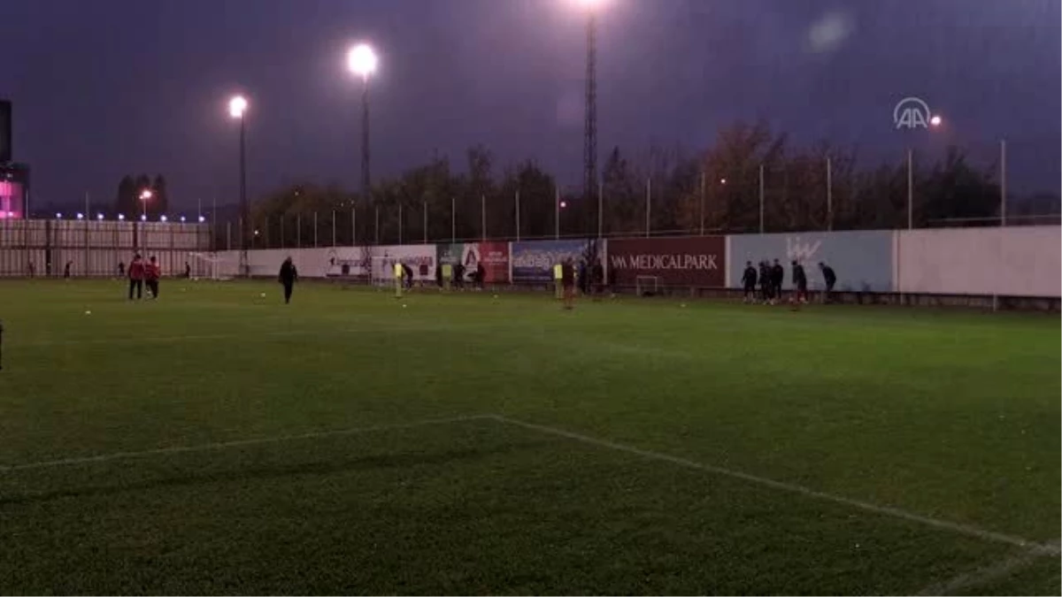 Ümit Milli Futbol Takımı\'nda Avusturya ve Kosova maçlarının hazırlıkları sürüyor