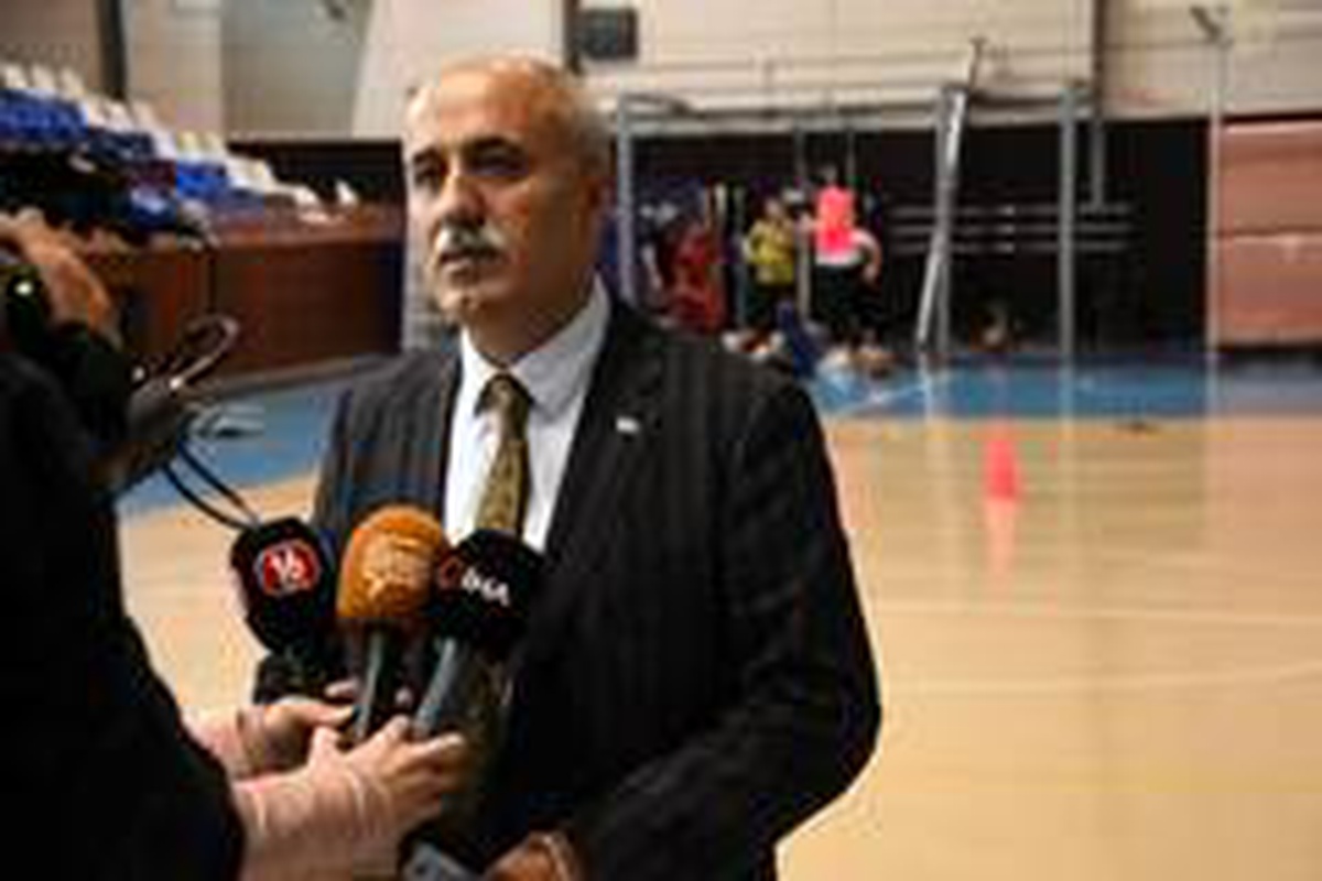 Son dakika haber... Yenişehir\'e yeni tesisler kazandırılıyor
