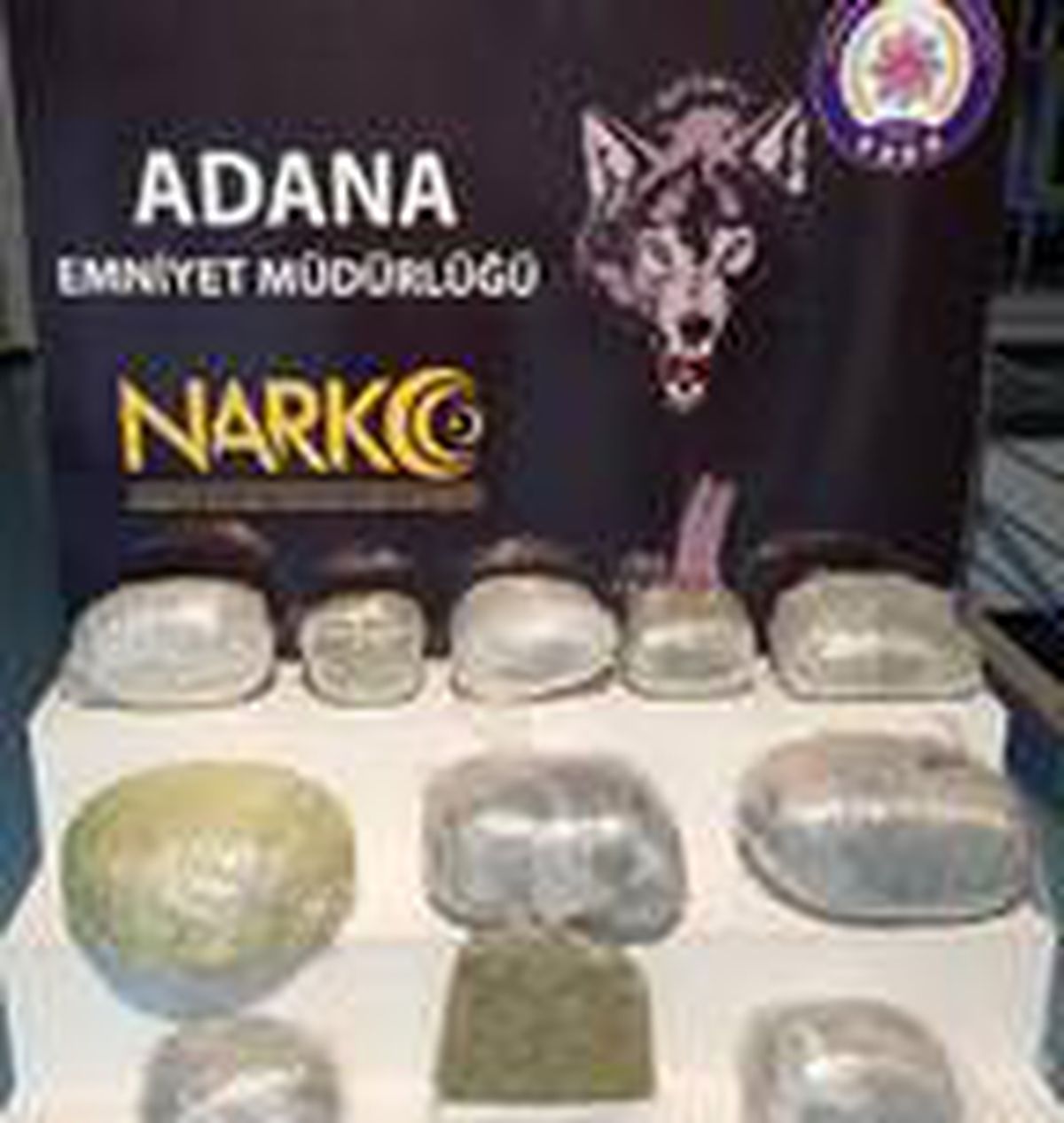 Son dakika haberleri! Adana\'da 2 araçta ele geçirilen 35 kilo esrara 3 tutuklama