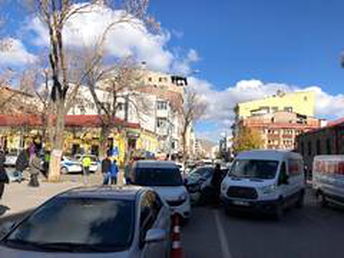 Kars\'ta zincirleme kaza!