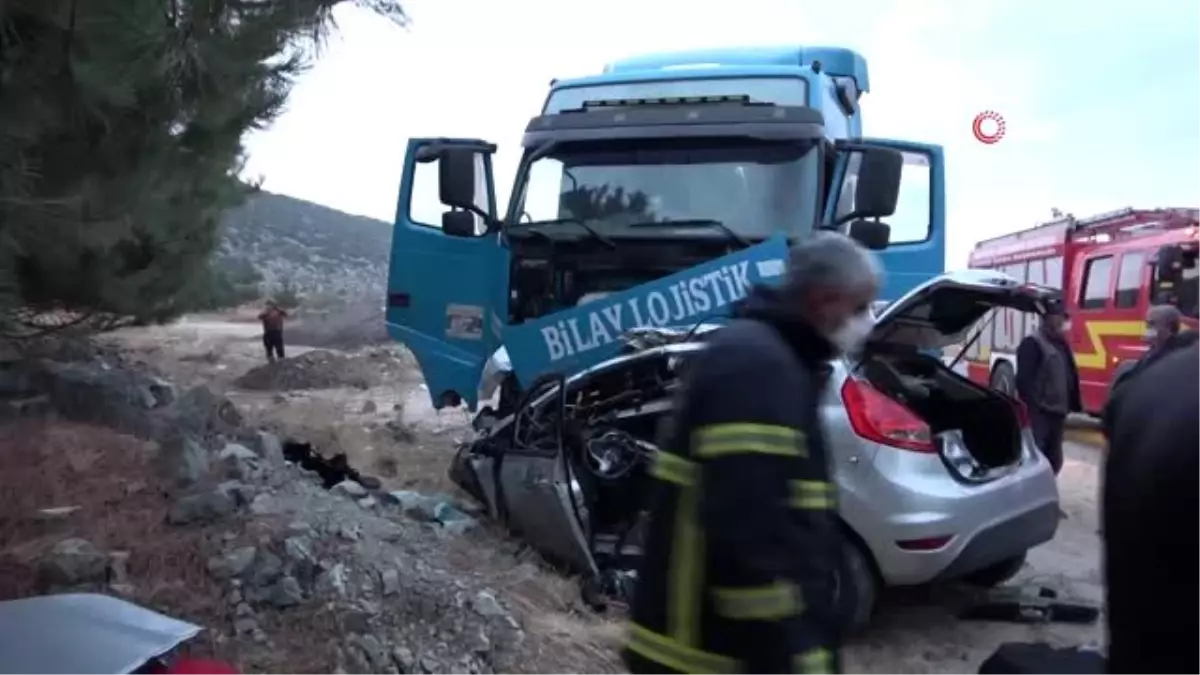 Son dakika haberi... Kazaya yardım için duran gençler hayatının şokunu yaşadı