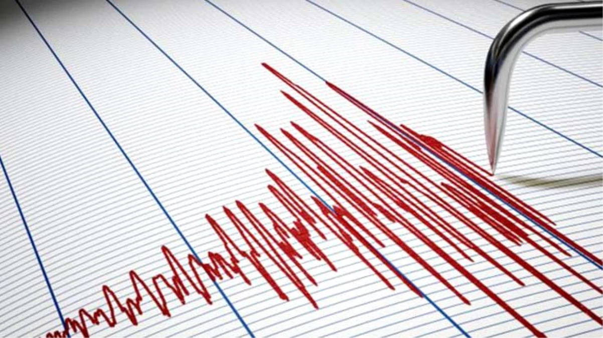 Son Dakika! Kuşadası Körfezi\'nde 4.8 büyüklüğünde bir deprem meydana geldi