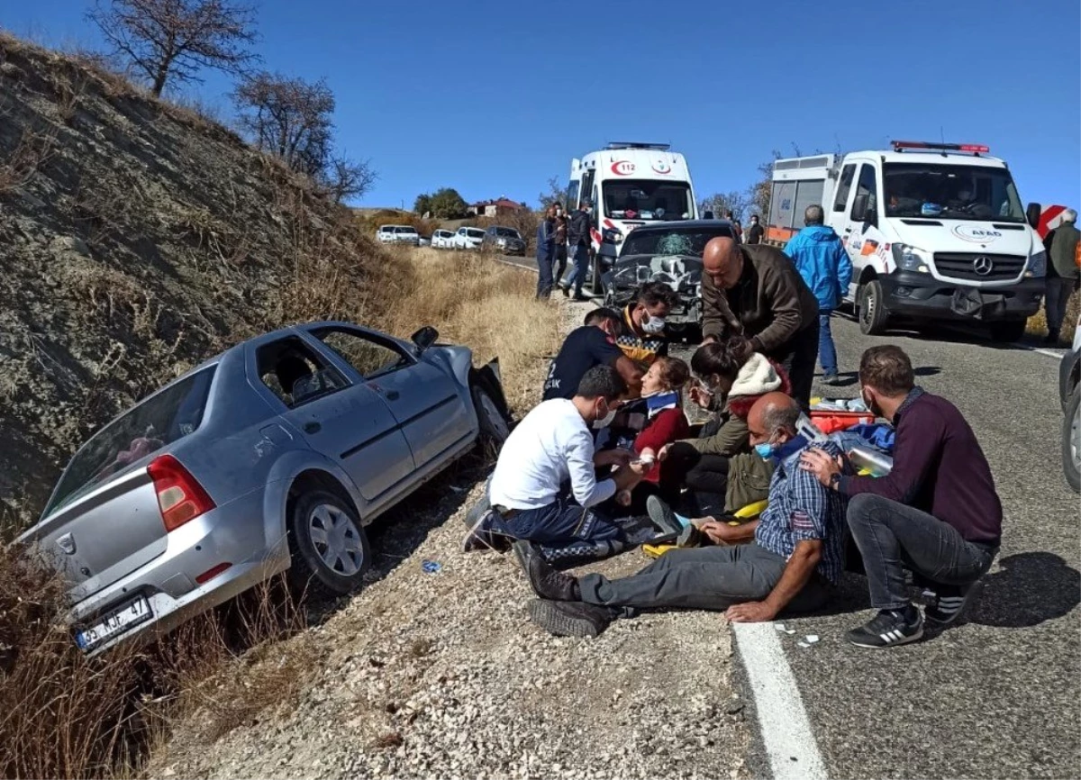 Tunceli\'de trafik kazası: 6 yaralı