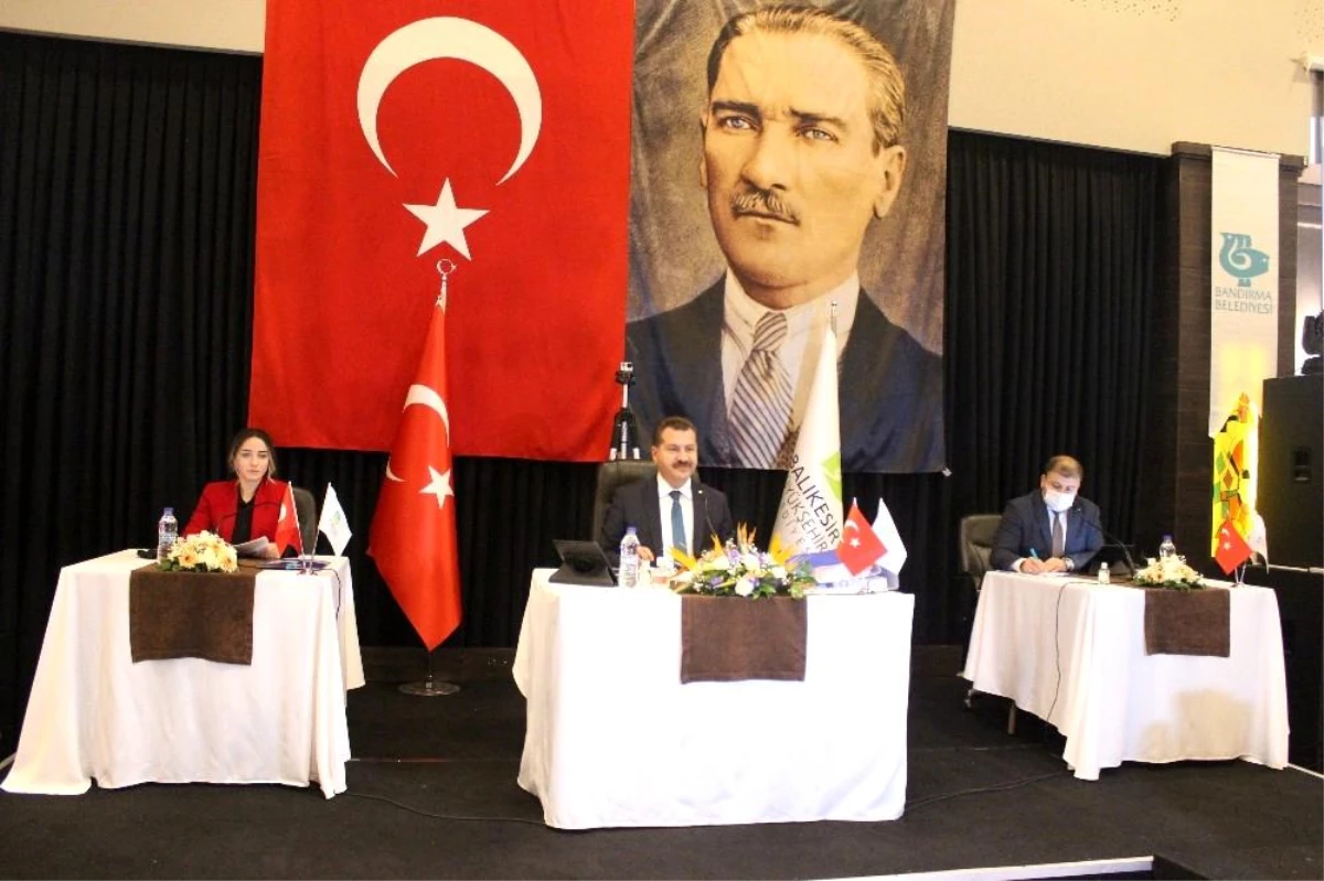 Balıkesir Büyükşehir Belediyesi Meclisi Bandırma\'da toplandı