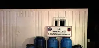 İzmir'de bin 35 litre sahte içki ele geçirildi