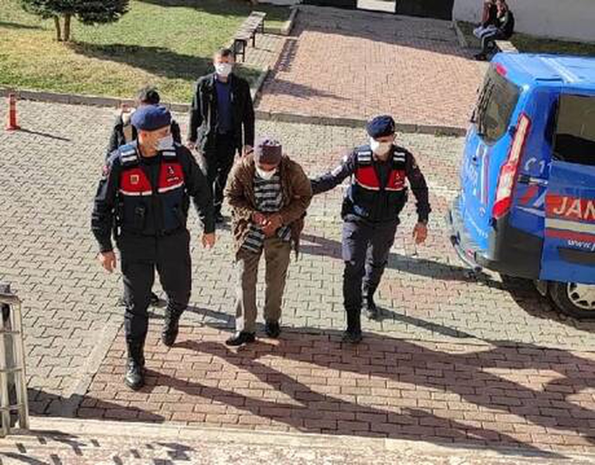 Son dakika haberleri... Kendisiyle aynı adı taşıyan tek oğlunu hırsız zannedip, öldürdü (2)