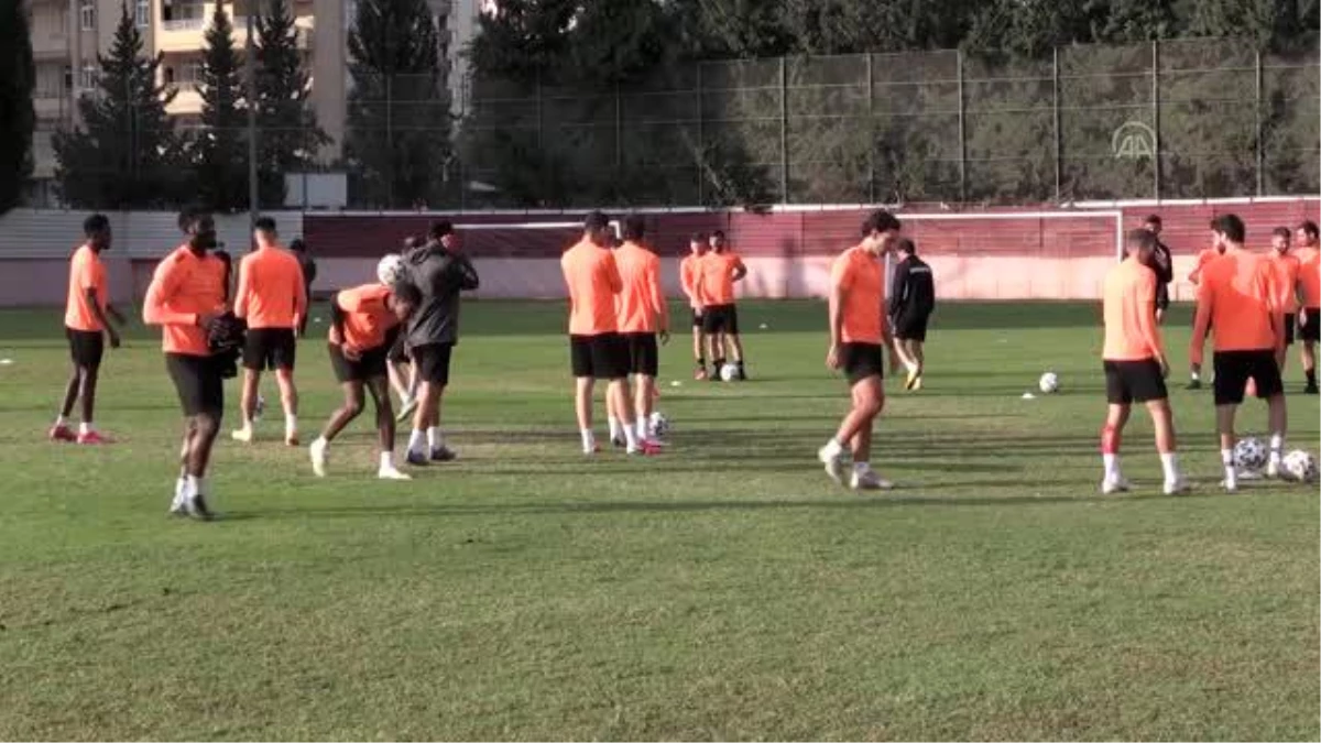 Adanasporlu futbolcular Süper Lig\'e yükseleceklerine inanıyor