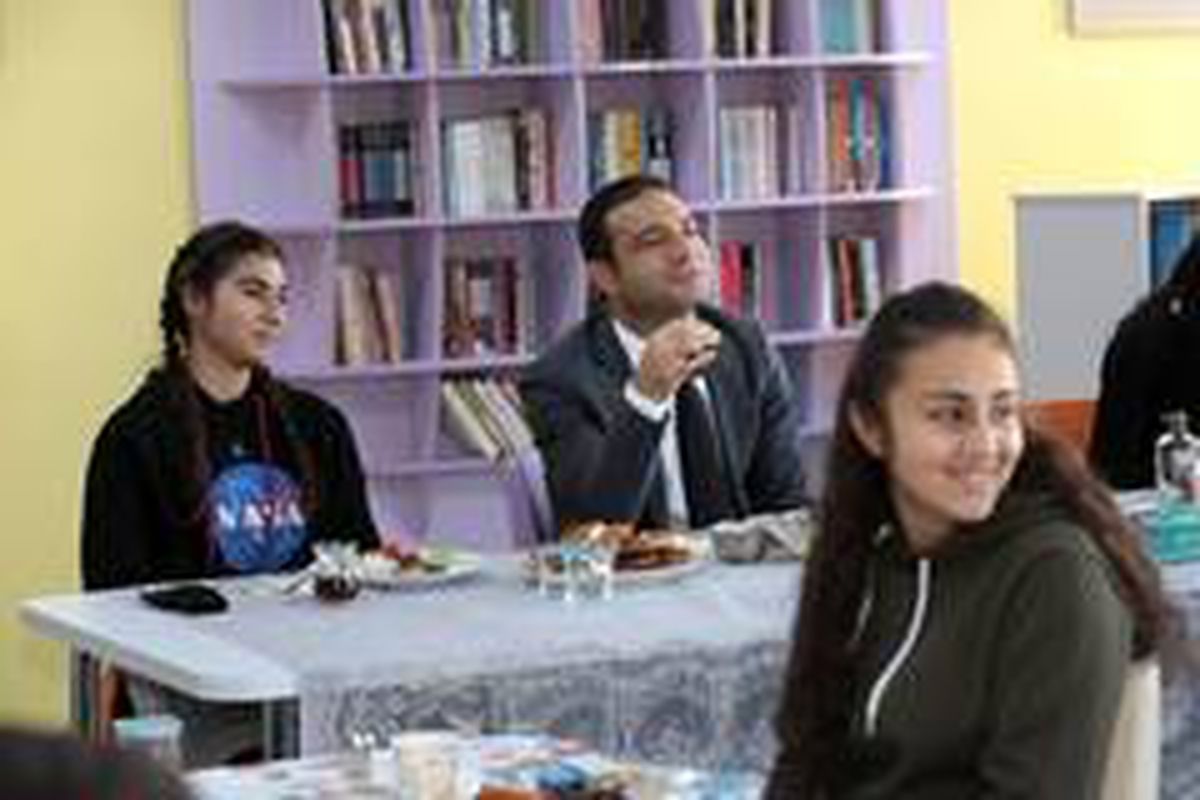 Başkan Vekili Aslan gençlerle bir araya geldi