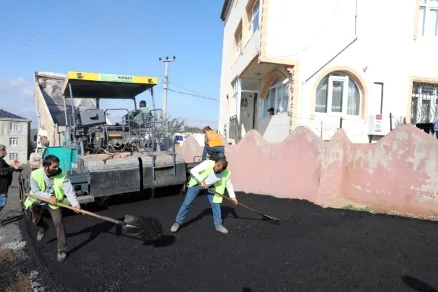 Körfez'de yollar güvenli ve konforlu hale getiriliyor