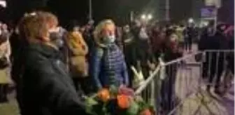 Merkel'in partisinden ayrılan 80 yaşındaki eski milletvekili parti kurdu