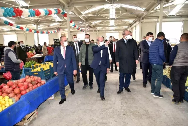 Selçuklu'da Özalkent Kapalı Pazar Yeri açıldı