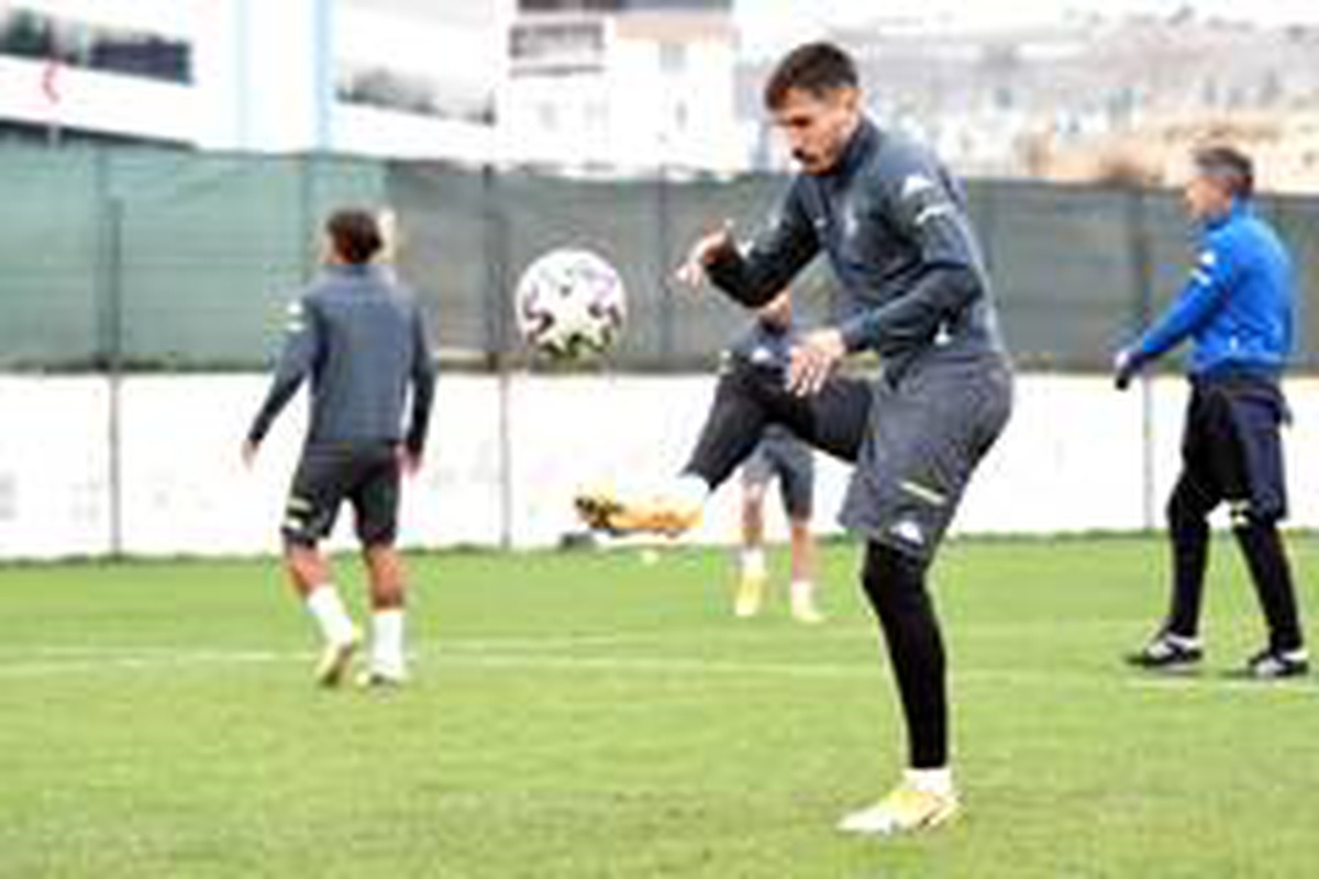 Denizlispor ara vermeden Gaziantep maçına hazırlanıyor