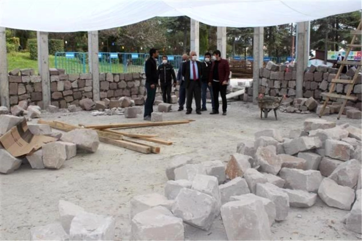Ertuğrul Gazi Mescidi ile Dar-ül Kurra inşaatı son sürat devam ediyor