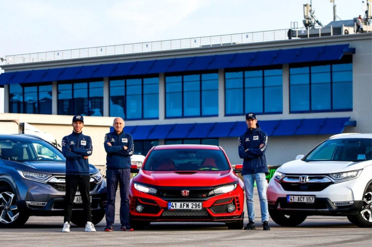 Honda F1 Takımları İstanbul caddelerinde!