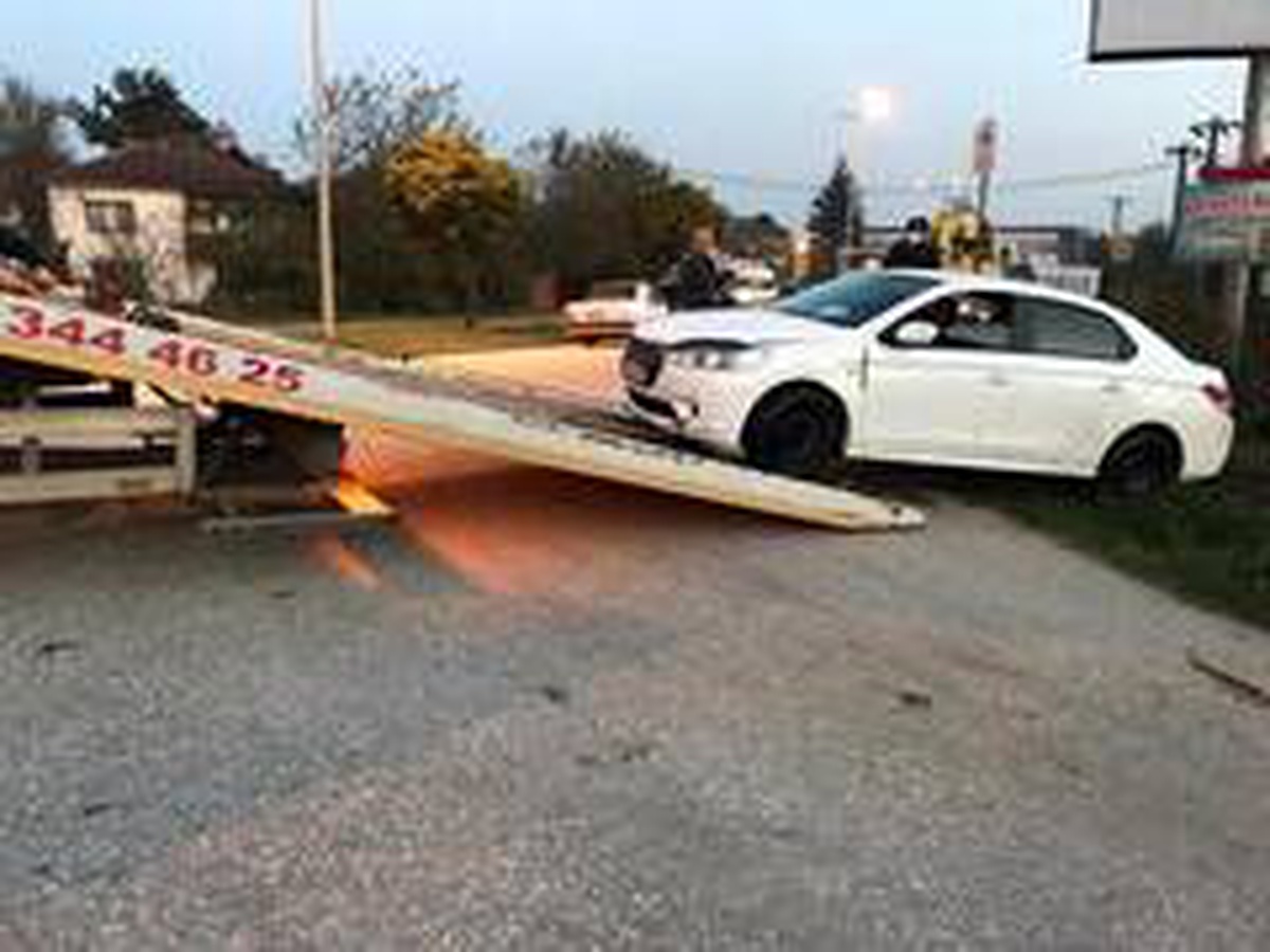 Polisin \'dur\' ihtarına uymadı kanala uçtu