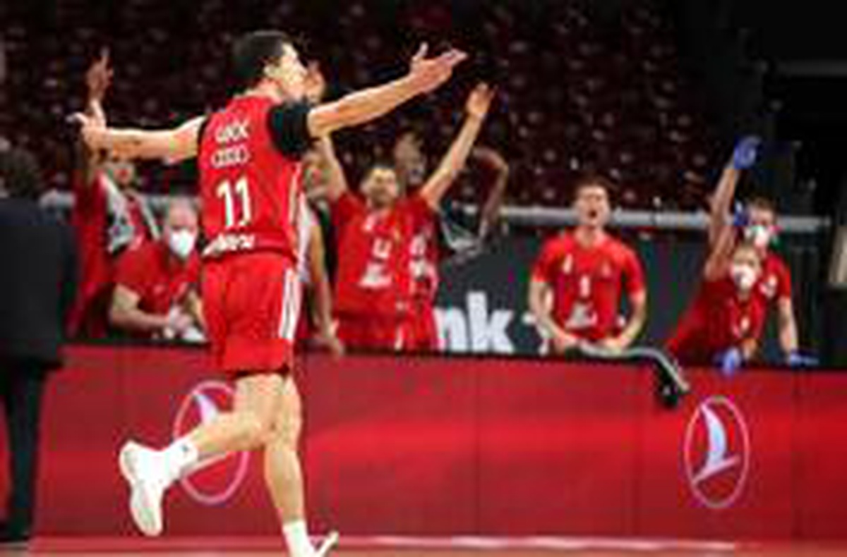 THY Euroleague\'de 8. haftanın MVP\'si Vladimir Lucic