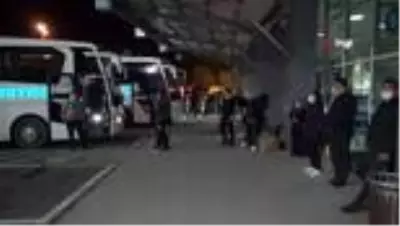 Aksaray terminalinde korona tedbirleri devam ediyor