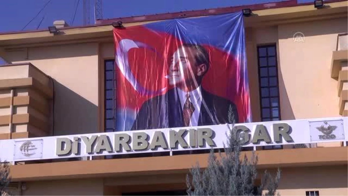 Atatürk\'ün Diyarbakır\'a gelişinin 83. yıl dönümü törenle kutlandı