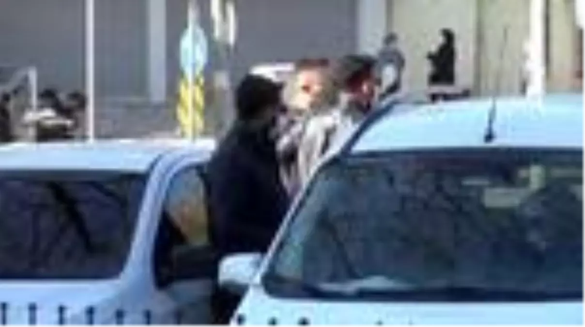 Bir kişinin öldüğü bıçaklı kavgayla ilgili 2 zanlı tutuklandı