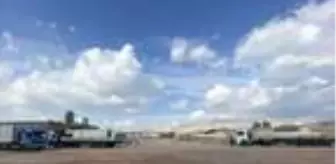 Depremzedeler için yapılan konteyner kentte çalışmalar sürüyor