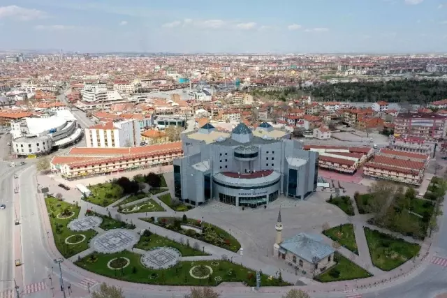 Karatay Belediyesi İmar Kanunu'nun 18. Maddesiniuygulamaya devam ediyor