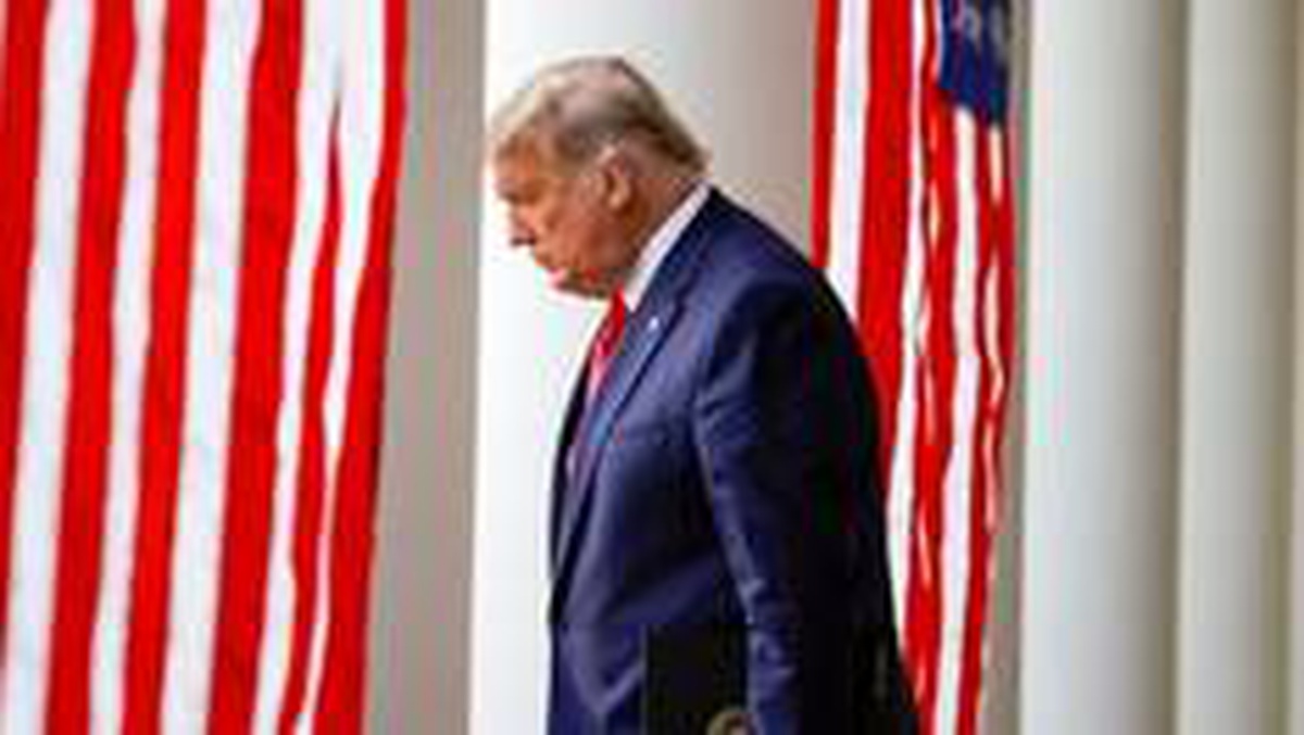 Trump Twitter\'da rakibi Biden için önce "Kazandı", sonra "Hiçbir şeyi kabul etmiyorum" dedi
