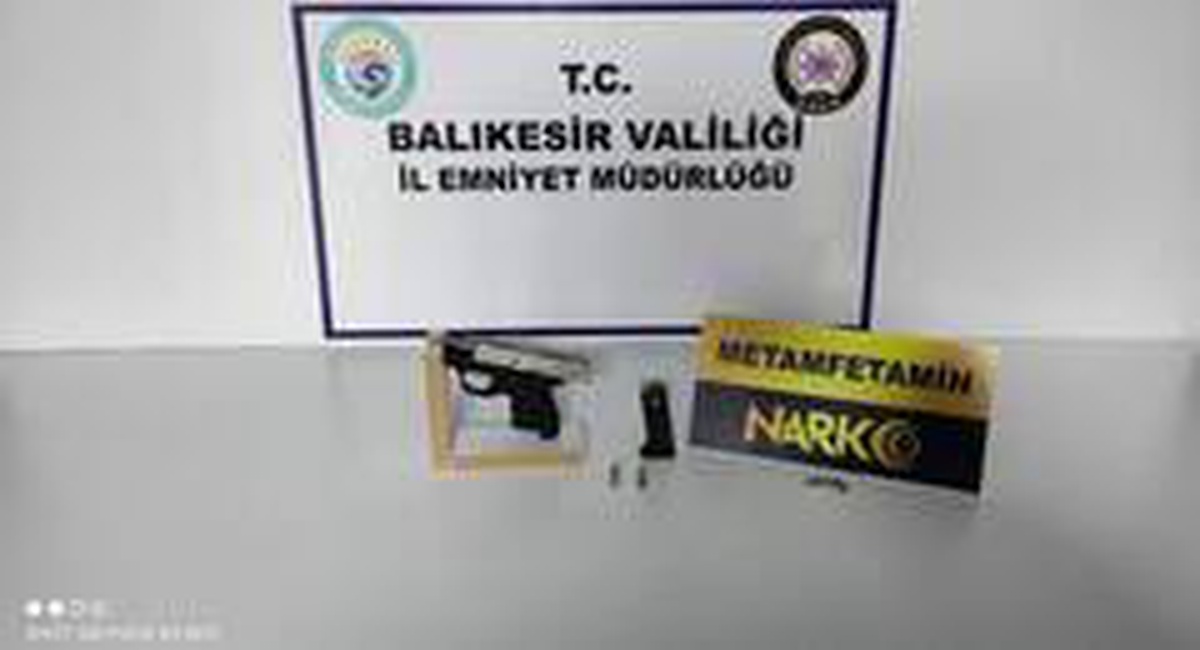 Son Dakika | Balıkesir\'de polisten uyuşturucu operasyonu