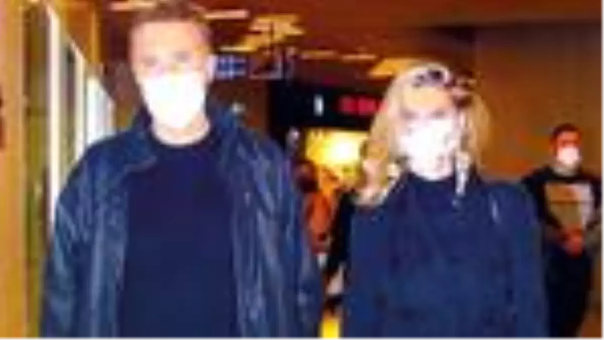 Fikret Orman ve sevgilisi Tuğba Coşkun alışverişte