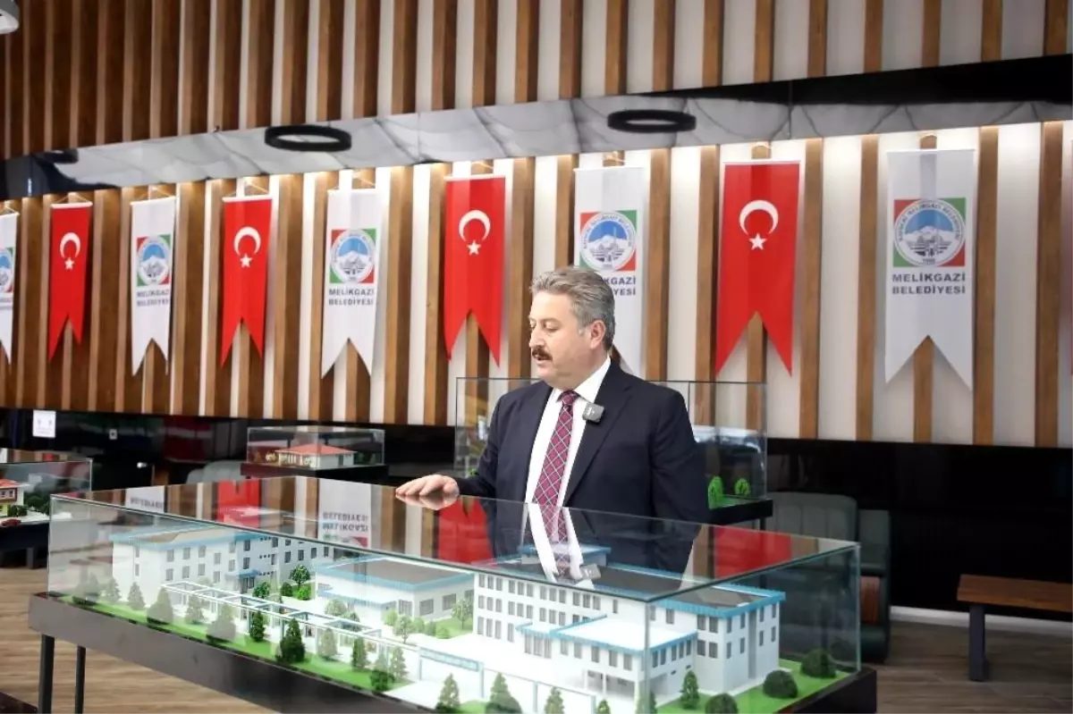 Melikgazi\'de projeler ardı ardına hayata geçiyor