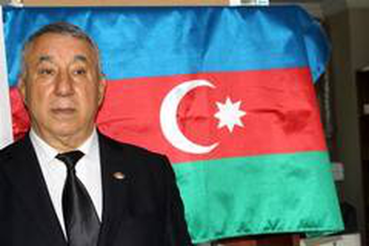 Serdar Ünsal, "Ermeniler yine kalleşlik yaparak çıktıkları evleri yakıyor"