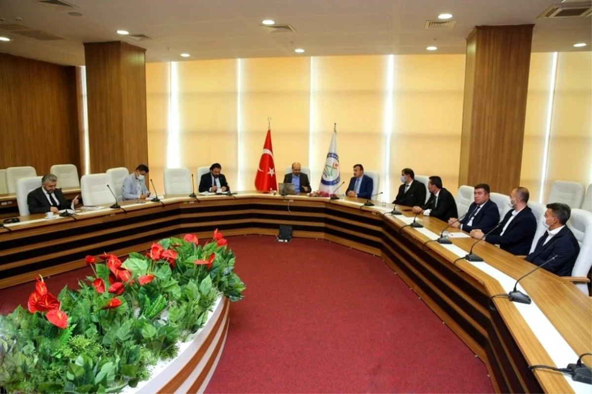 Şırnak Üniversitesi ile Koop-İş Sendikası arasında toplu iş sözleşmesi imzalandı