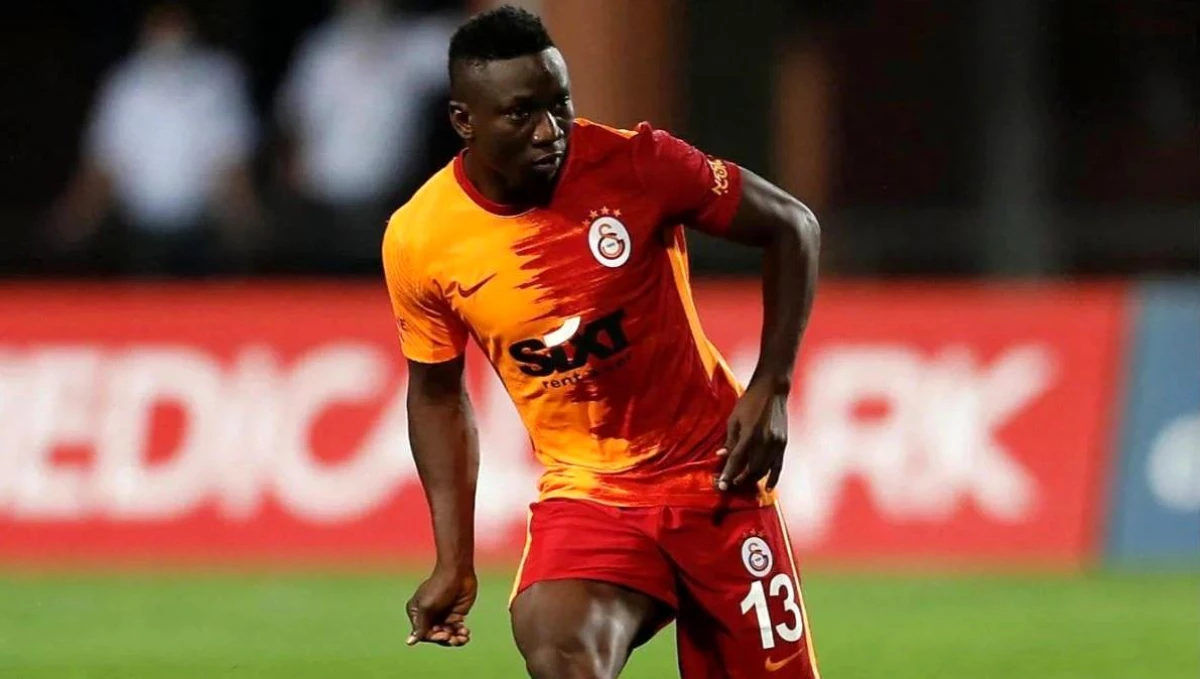 Galatasaray\'ın Nijeryalı futbolcusu Etobo, milli maçta sakatlandı