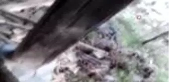 Sel nedeniyle evleri zarar gören aile yardım bekliyor