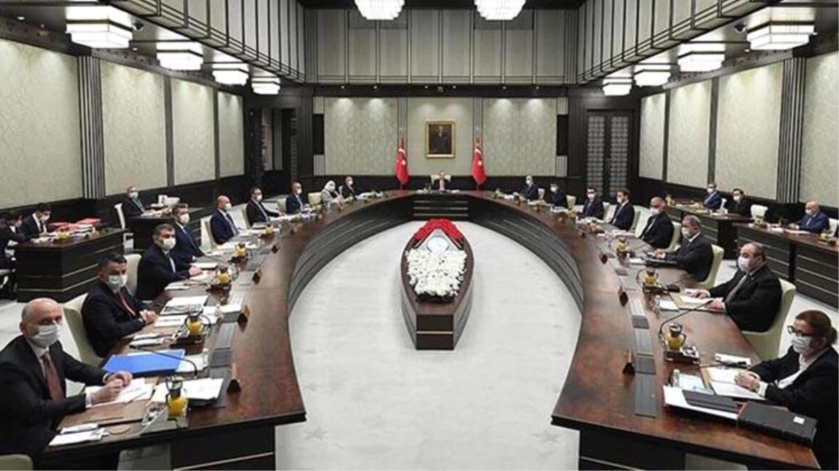 Son Dakika! Koronavirüsle ilgili kritik kararların alınması beklenen Kabine toplantısı Cumhurbaşkanı Erdoğan başkanlığında başladı