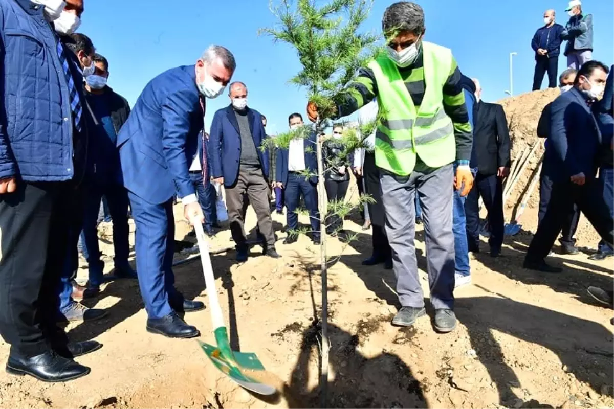 Yeşilyurt\'ta hizmete girecek millet bahçeleri örnek olacak